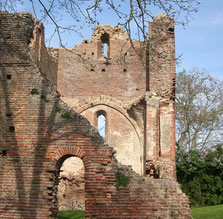Saint-Sulpice clocher-mur